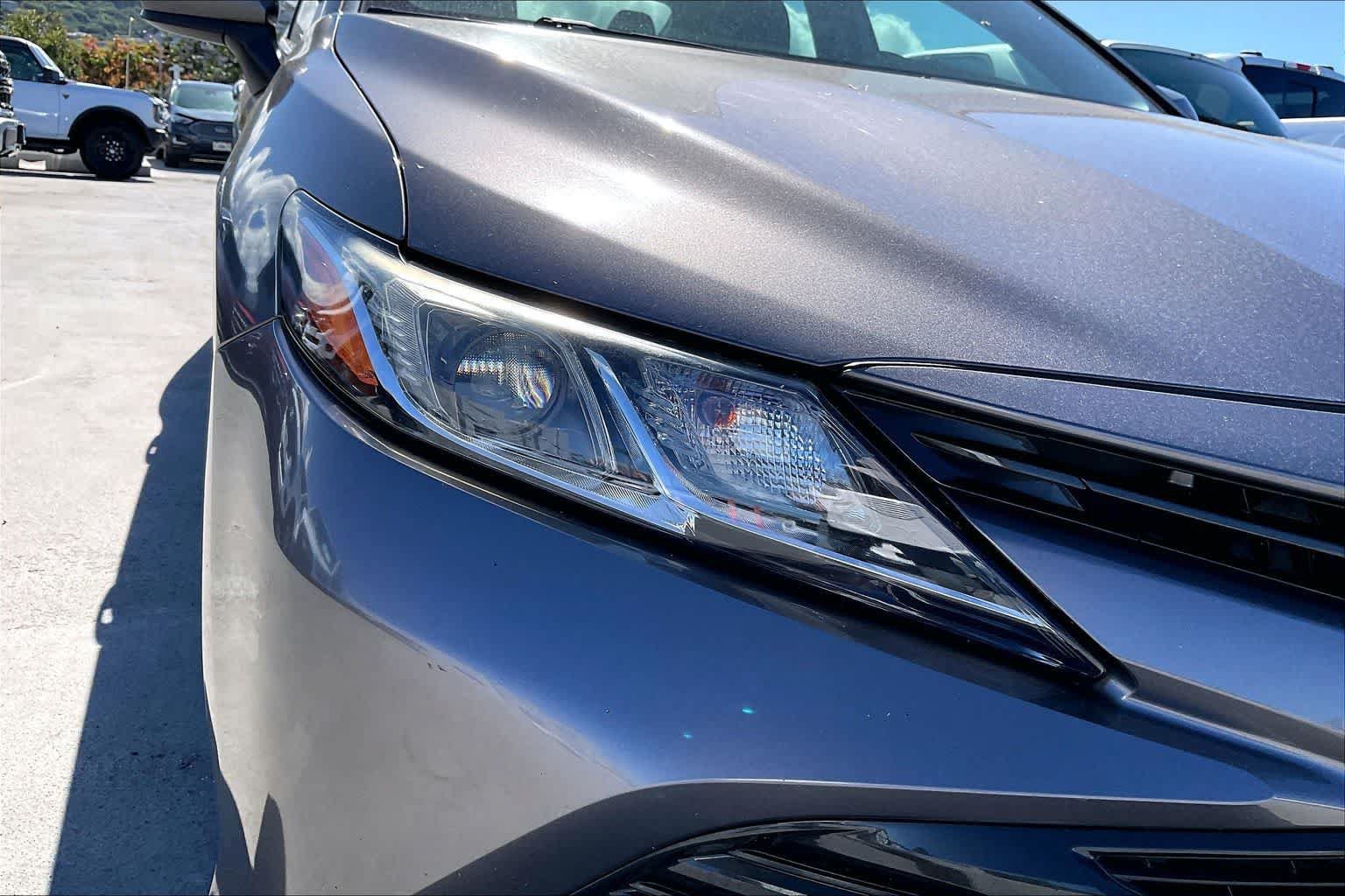 Used 2020 Toyota Camry LE FWD image 31