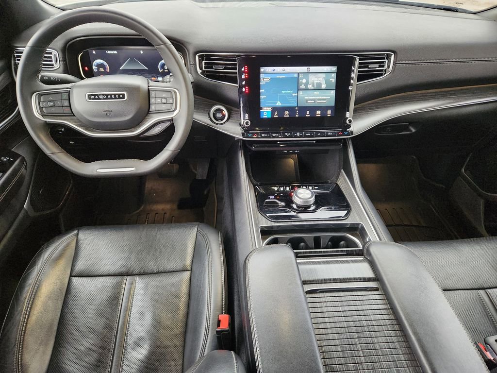 Used 2023 Jeep Wagoneer Series II image 9