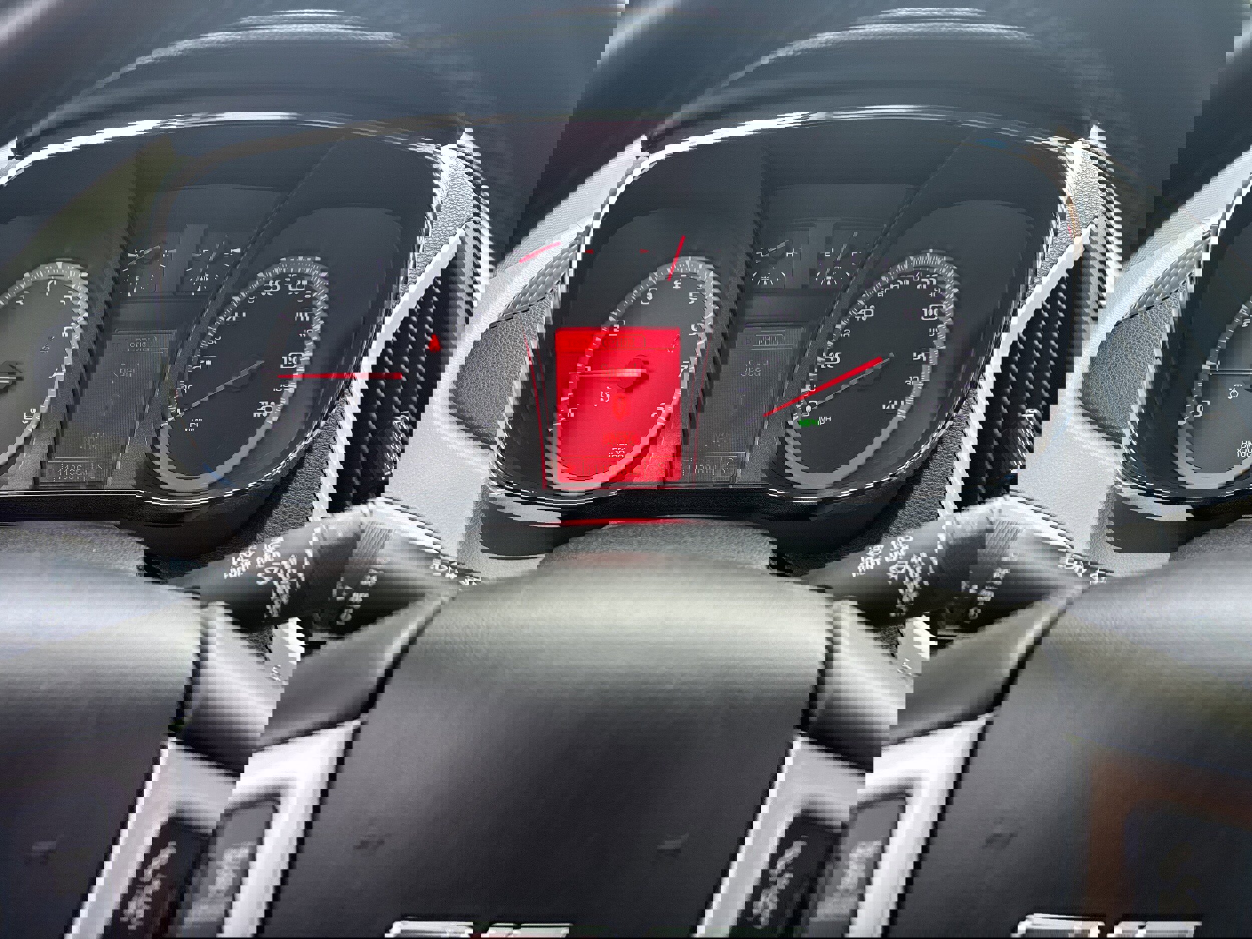 Used 2017 GMC Terrain SLT image 19