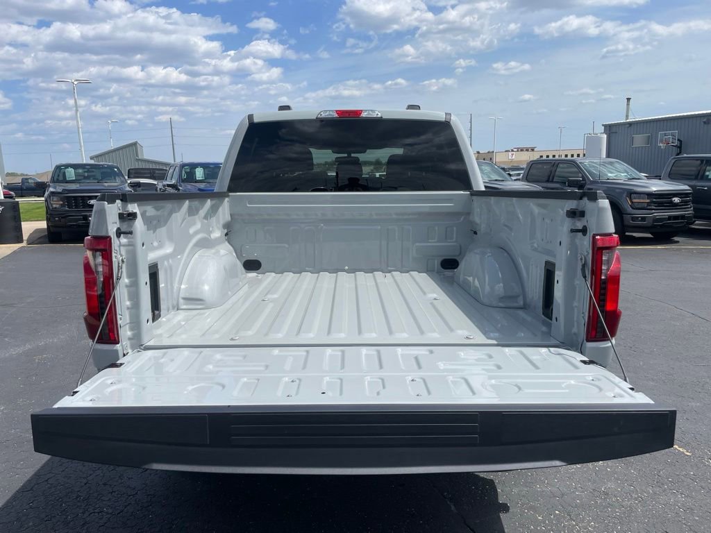 New 2026 Ford F150 STX w/ Equipment Group 200A AWD/4WD image 32