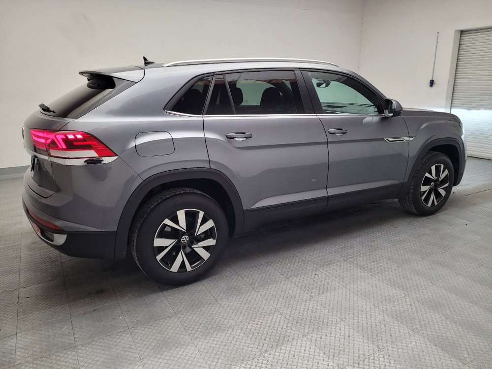 Used 2023 Volkswagen Atlas Cross Sport SE FWD image 10