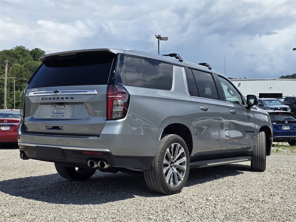 Used 2024 Chevrolet Suburban High Country image 15