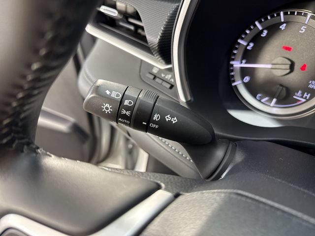 Used 2024 Toyota Highlander XSE AWD/4WD image 15