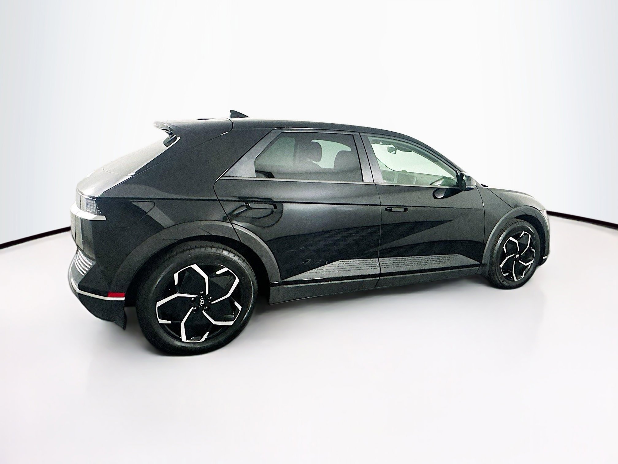 Used 2024 Hyundai Ioniq 5 SEL image 10