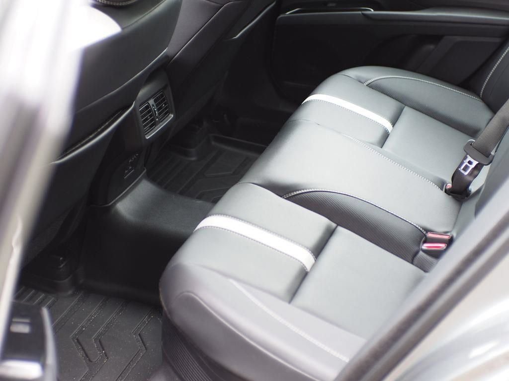 Used 2026 Toyota Camry SE w/ Multimedia Upgrade Package FWD image 24
