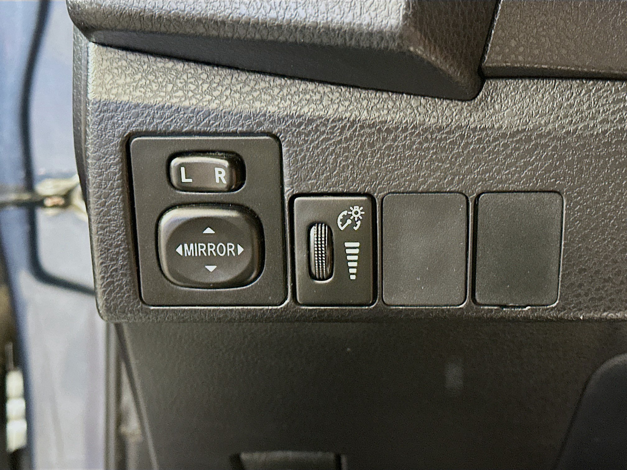 Used 2016 Toyota Corolla S FWD image 17