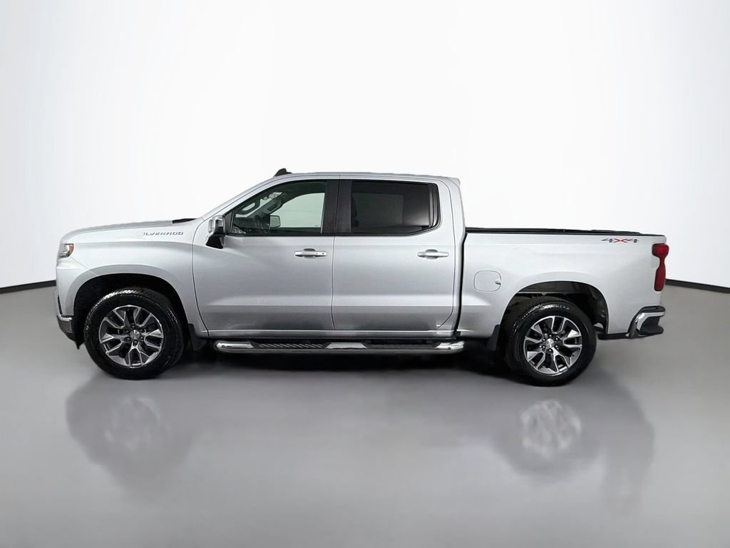 Used 2022 Chevrolet Silverado 1500 LT AWD/4WD image 4