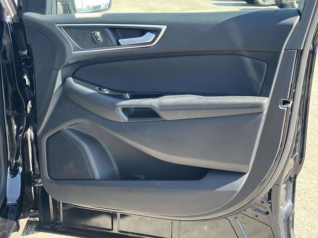 Used 2019 Ford Edge SEL w/ Equipment Group 201A AWD/4WD image 27