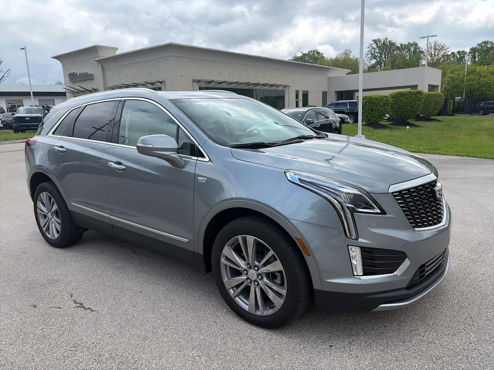 Certified 2023 Cadillac XT5 Premium Luxury AWD/4WD image 5