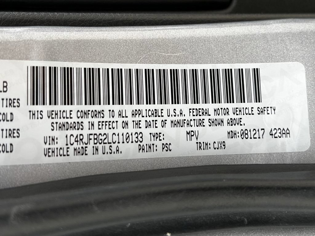 Used 2020 Jeep Grand Cherokee Limited w/ Trailer Tow Group IV AWD/4WD image 35