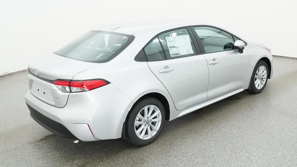 New 2026 Toyota Corolla LE FWD image 18