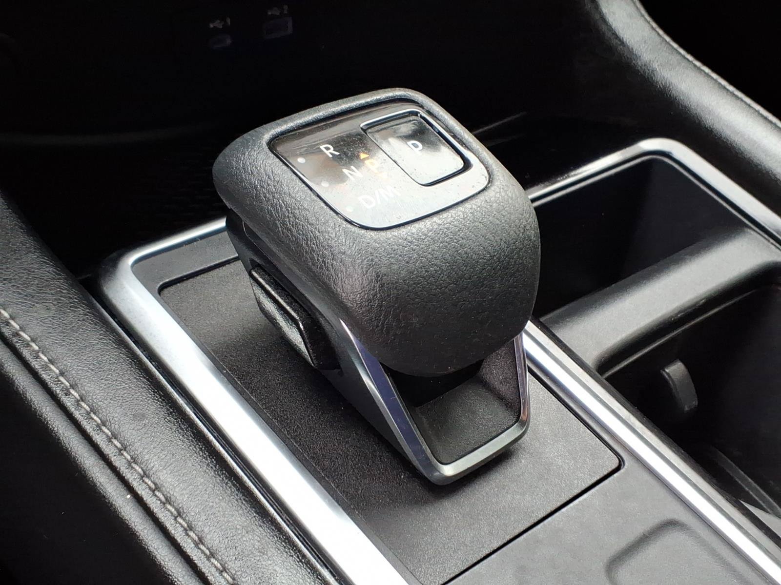 Used 2022 Nissan Pathfinder SV AWD/4WD image 15