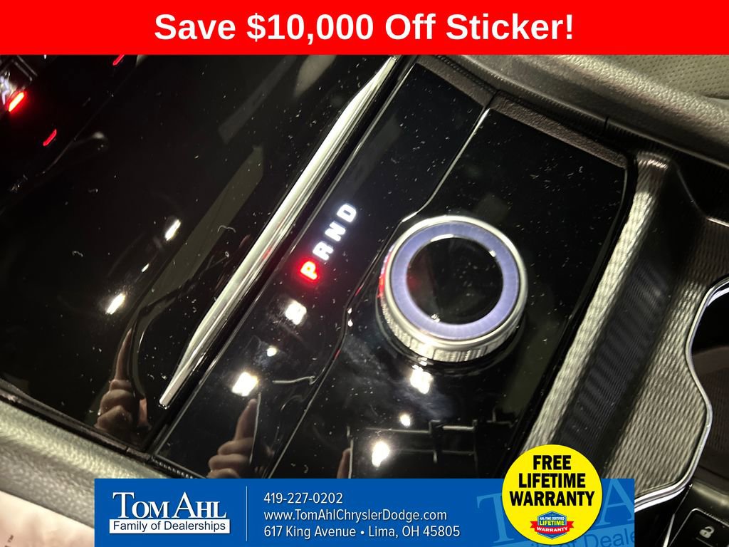 New 2025 Jeep Grand Cherokee L Altitude image 18