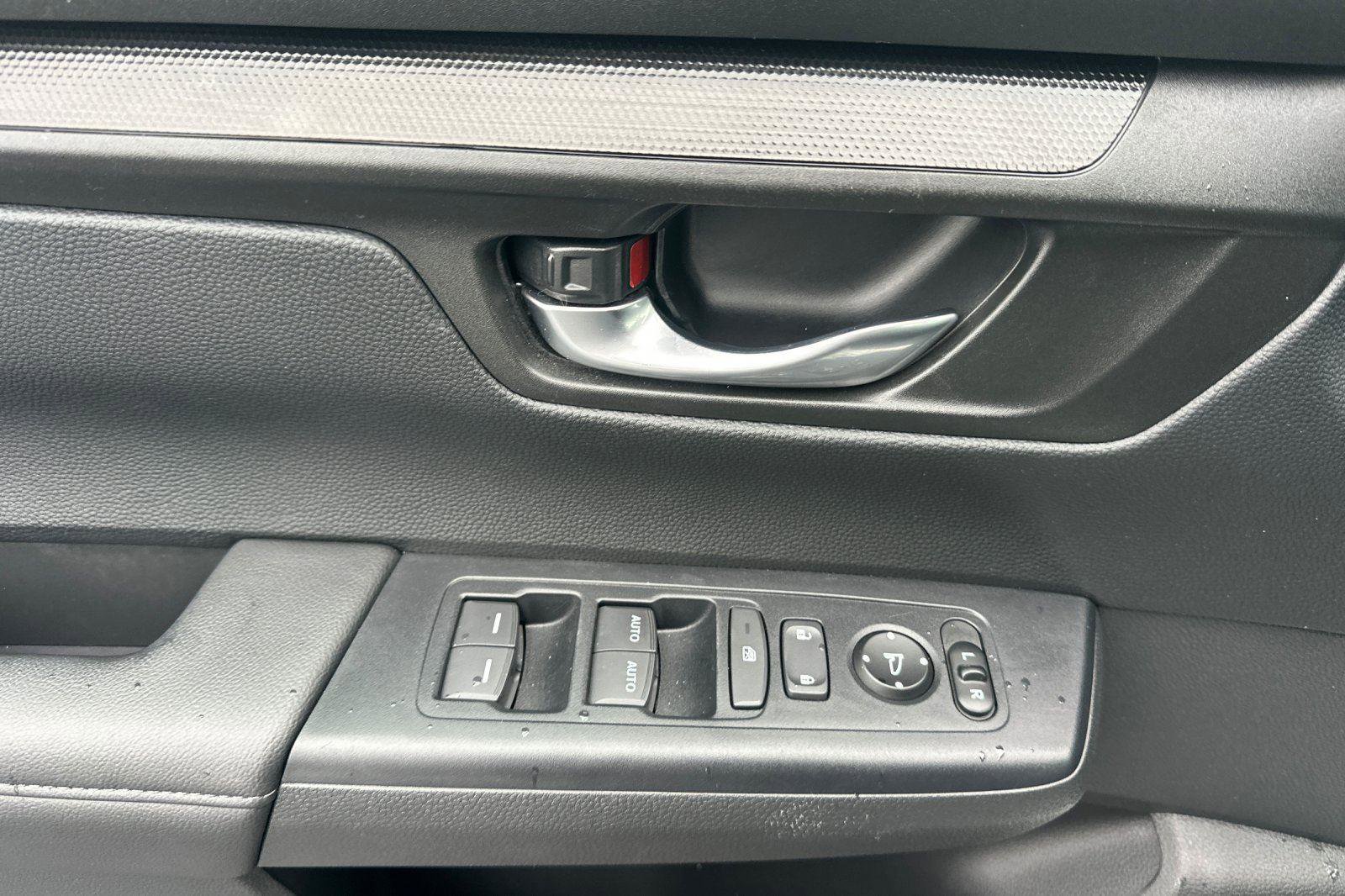 Certified 2024 Honda CR-V EX image 10