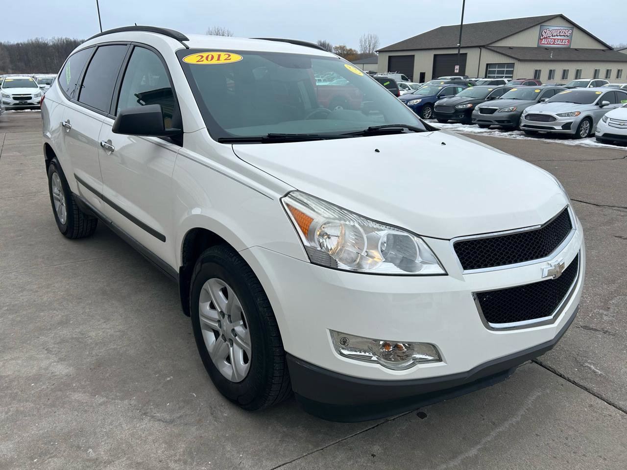 Used 2012 Chevrolet Traverse LS image 3