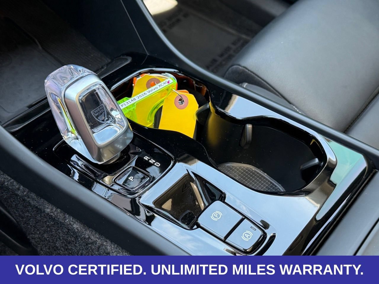 Certified 2026 Volvo XC40 B5 Plus AWD/4WD image 18
