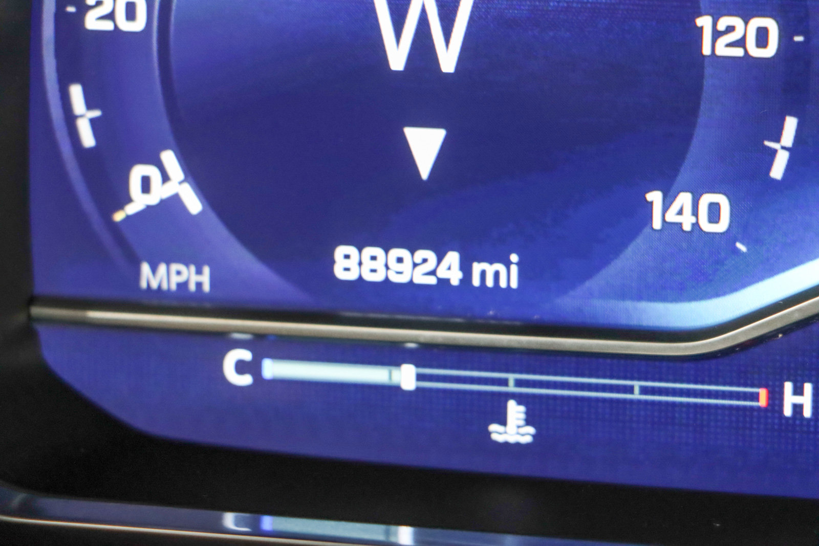 Used 2023 Chevrolet Tahoe LT RWD image 17