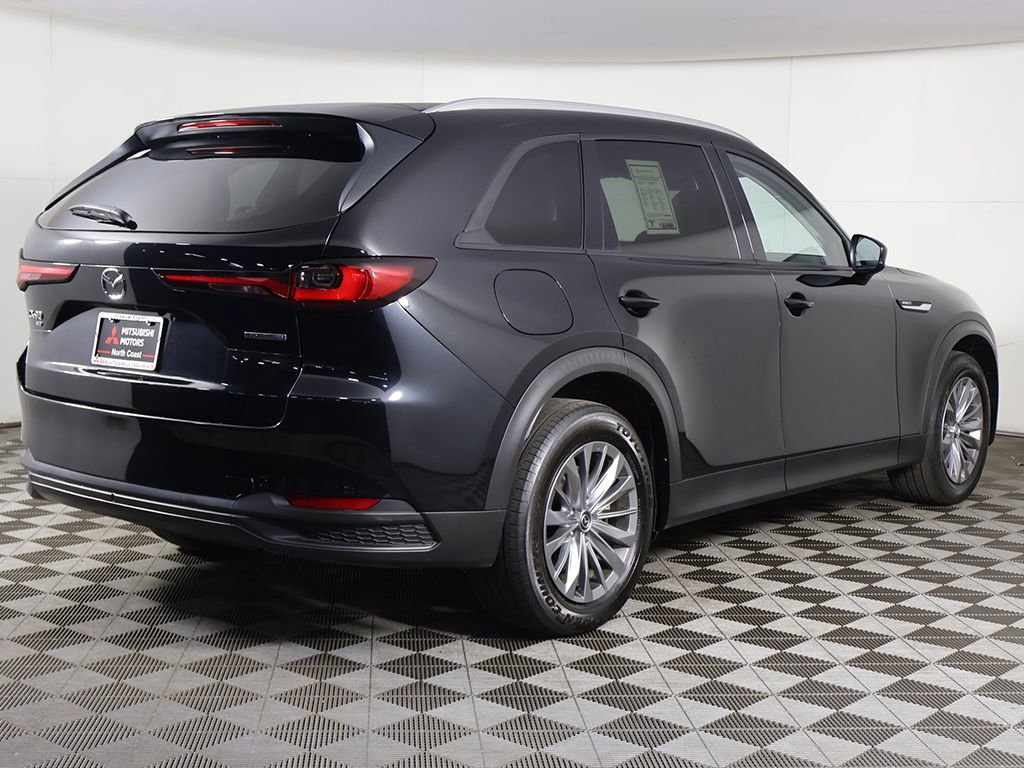 Used 2024 MAZDA CX-90 Plug-In Hybrid w/ Preferred AWD/4WD image 11