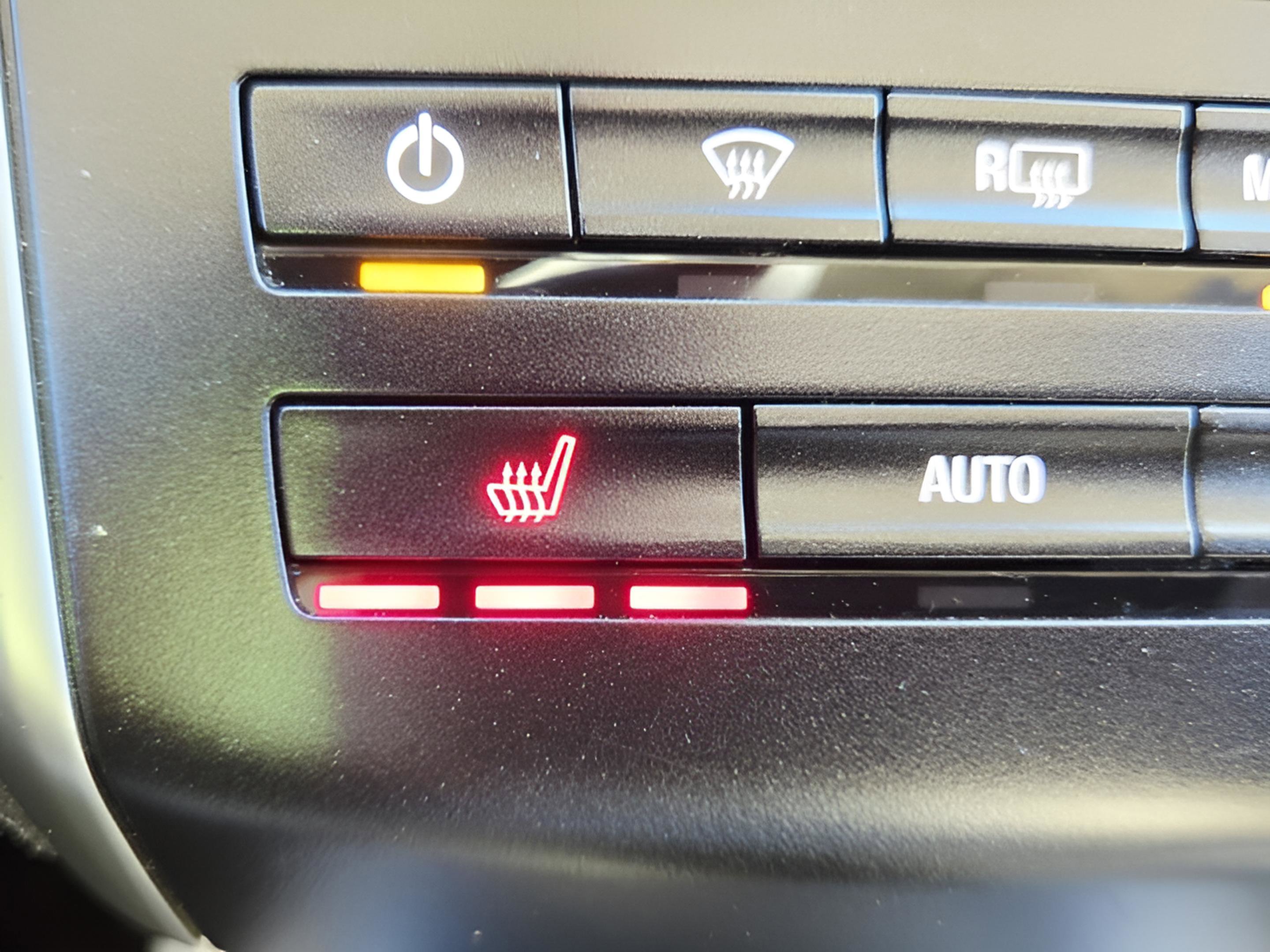 Used 2019 Lincoln MKC Select w/ Select Plus Package image 21