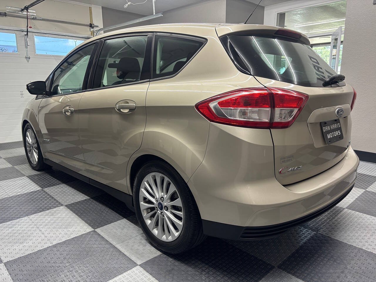 Used 2017 Ford C-MAX SE FWD image 10