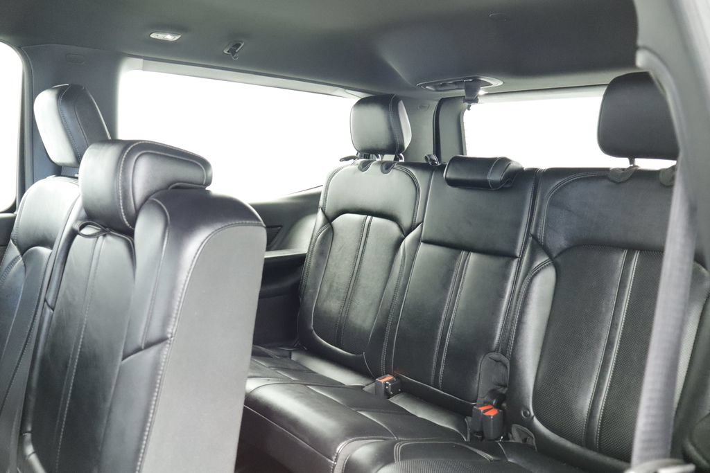 Certified 2024 Jeep Wagoneer Series II w/ Flexible Seating Group AWD/4WD image 22