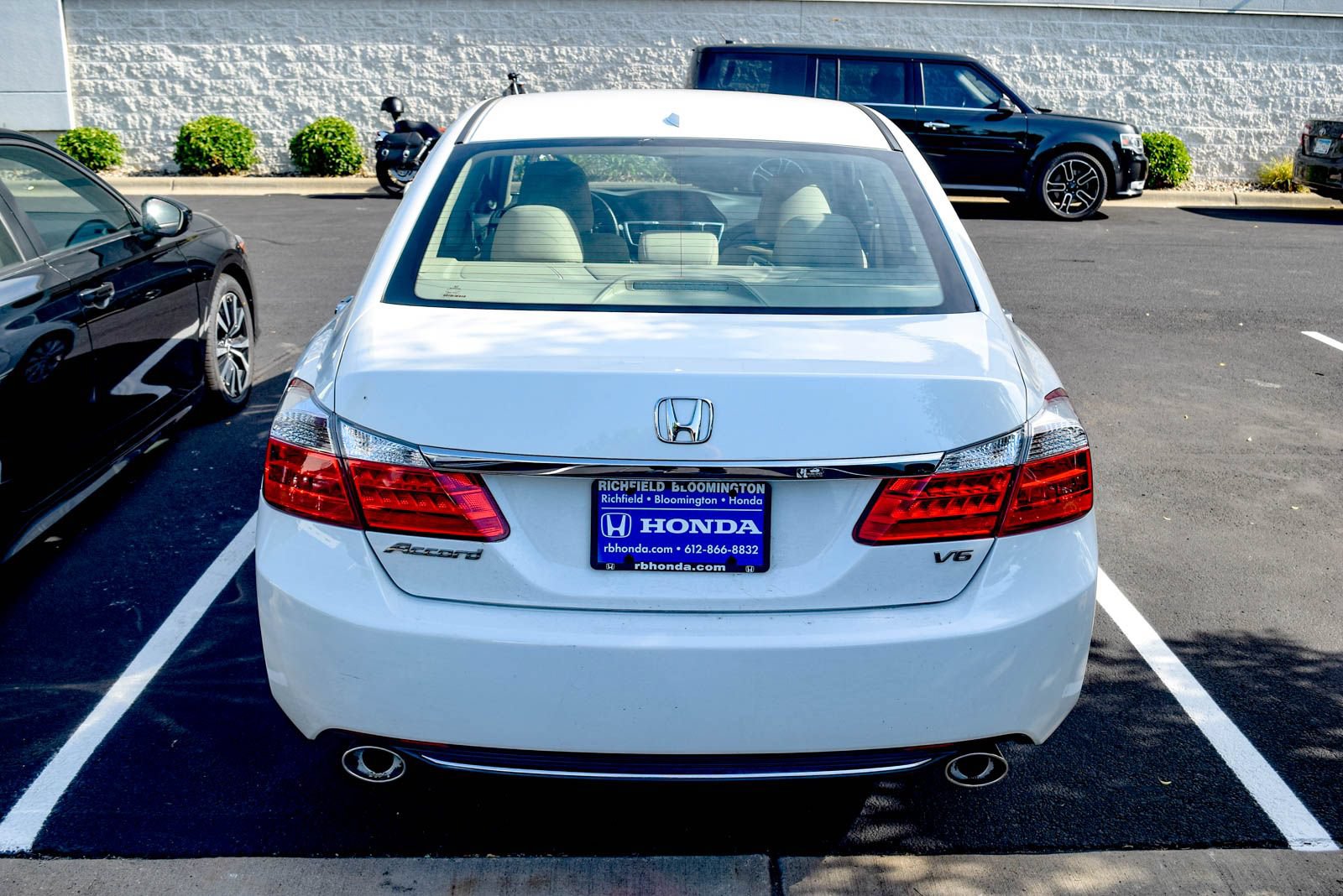 Used 2014 Honda Accord EX-L image 17