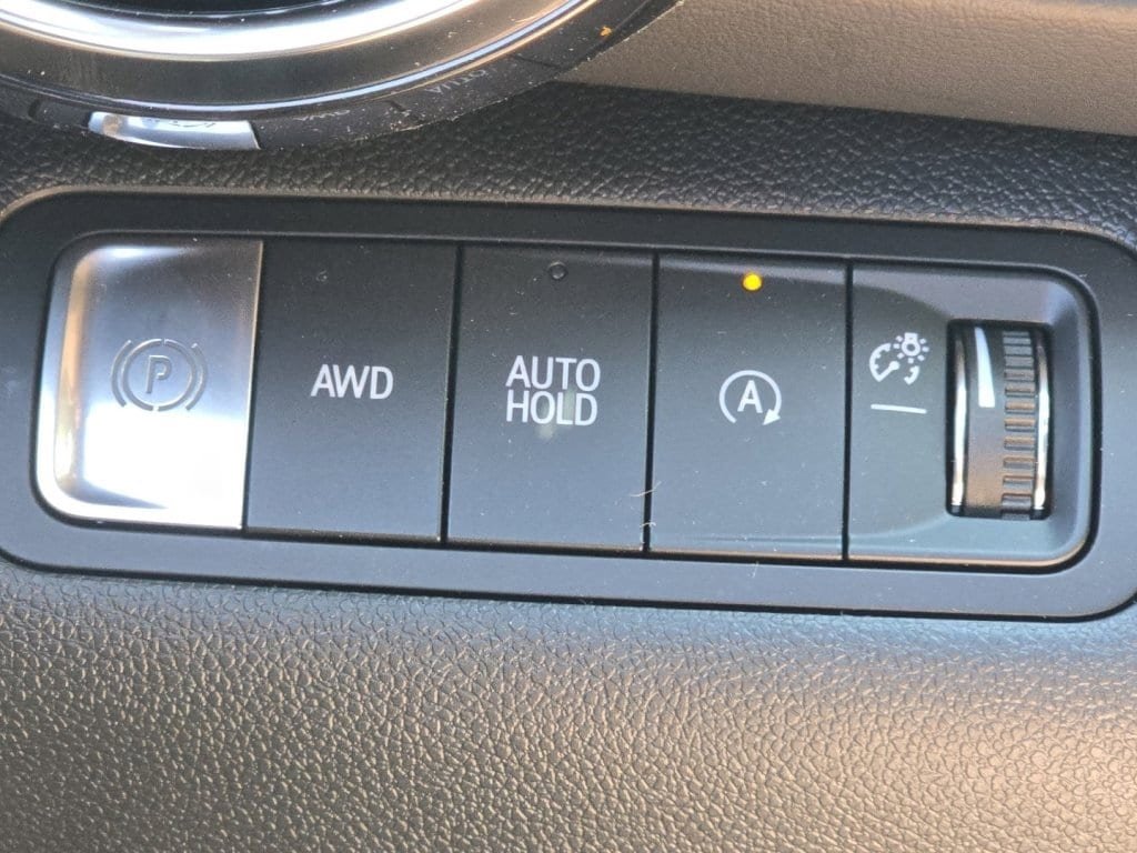 New 2026 Chevrolet Equinox LT w/ Convenience Package II AWD/4WD image 16