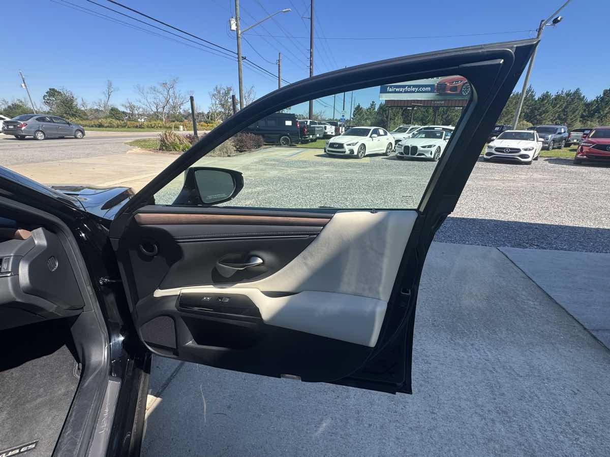 Used 2023 Lexus ES 350 w/ Premium Package FWD image 28