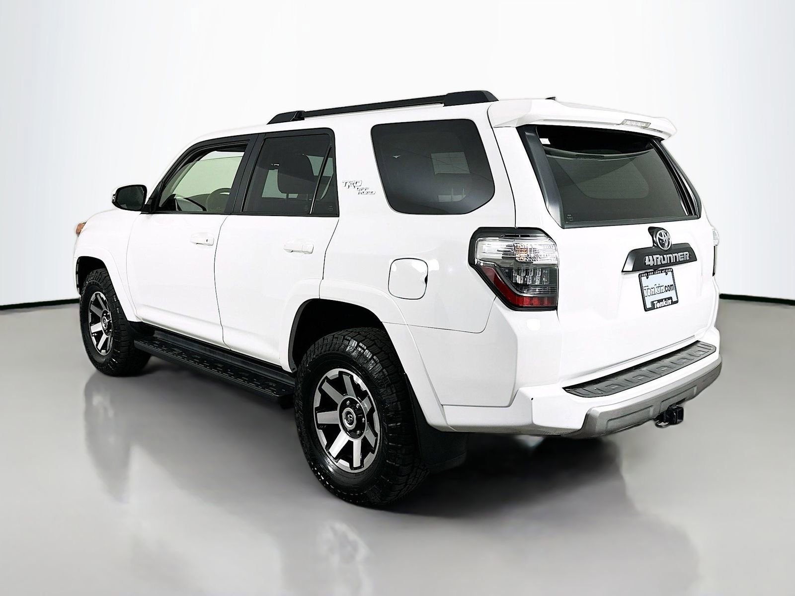 Certified 2023 Toyota 4Runner TRD Off-Road Premium AWD/4WD image 5