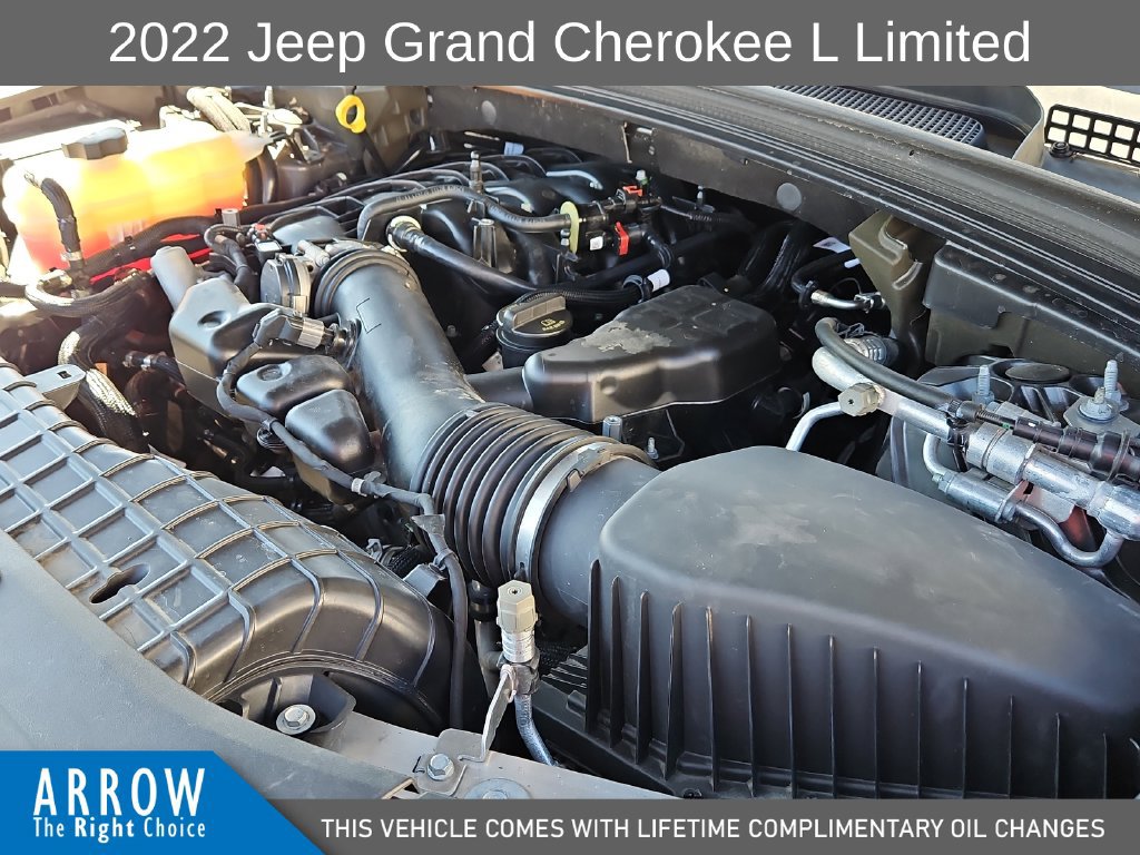 Used 2022 Jeep Grand Cherokee L Limited RWD image 15