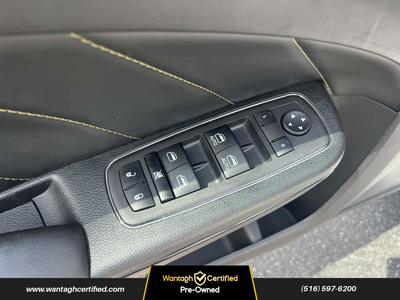 Used 2023 Dodge Charger Scat Pack image 18