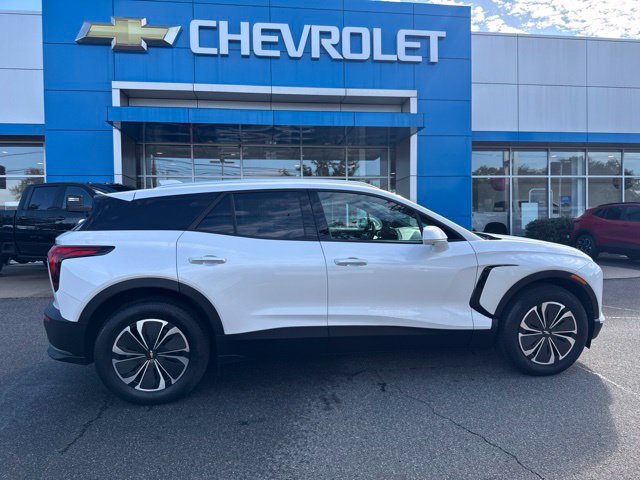 Used 2024 Chevrolet Blazer EV LT AWD/4WD image 5
