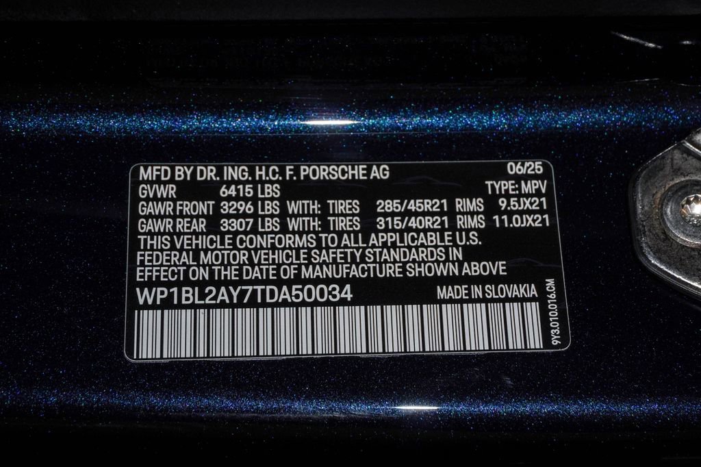 Certified 2026 Porsche Cayenne S image 30