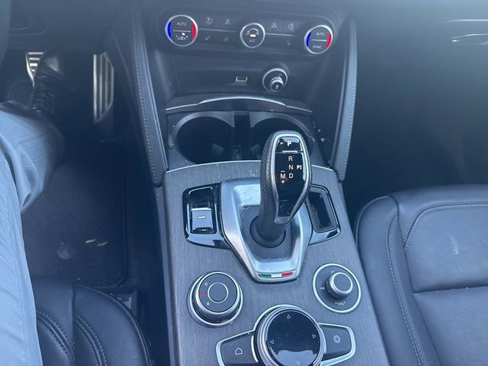 Used 2023 Alfa Romeo Stelvio Ti w/ Active Assist Plus Package AWD/4WD image 15