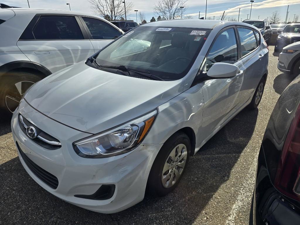 Used 2017 Hyundai Accent SE image 1
