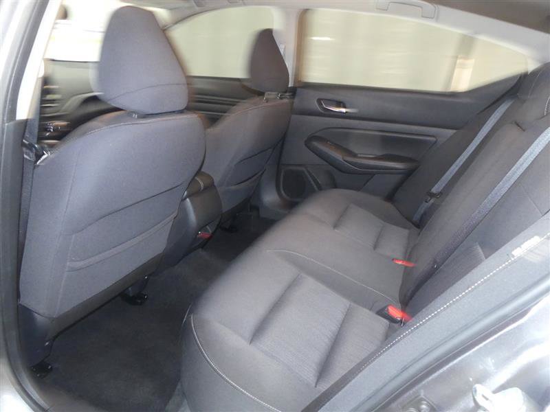 Used 2020 Nissan Altima 2.5 S FWD image 19