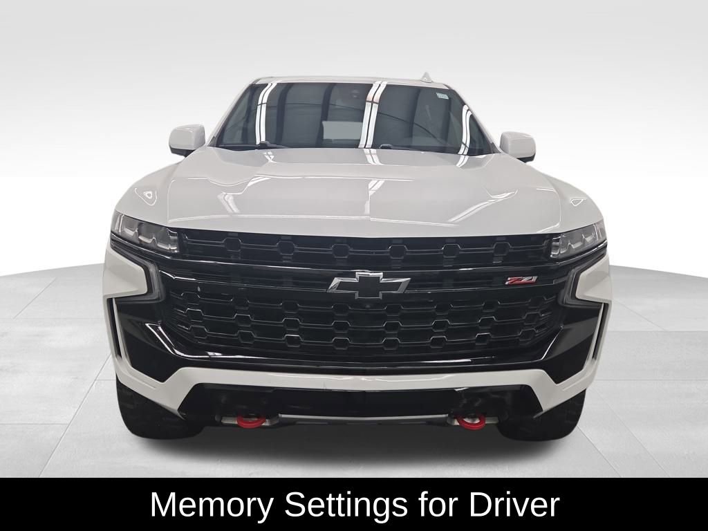 Used 2024 Chevrolet Tahoe Z71 w/ Luxury Package image 18