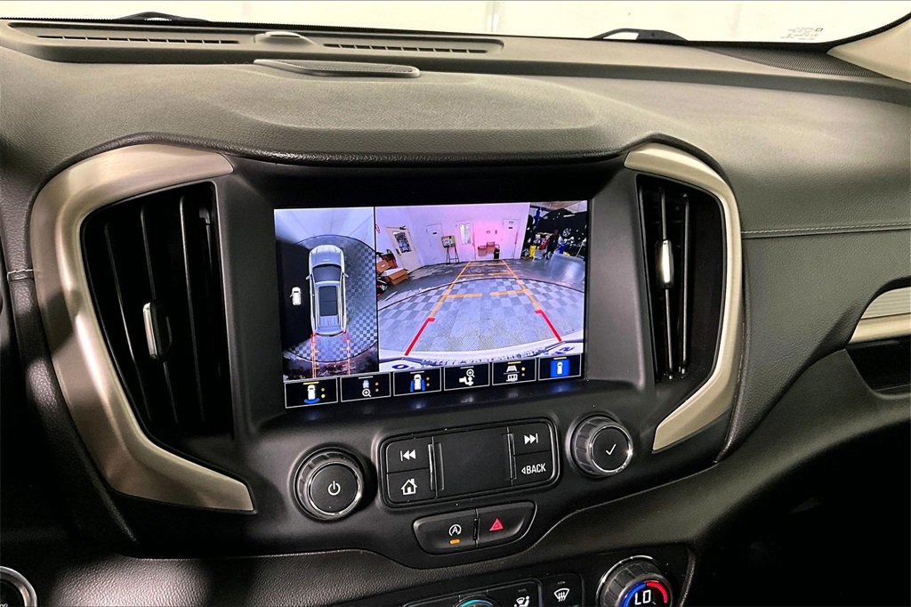 Used 2022 GMC Terrain Denali w/ Denali Premium Package image 21