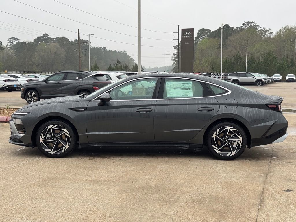 New 2026 Hyundai Sonata SEL FWD image 12