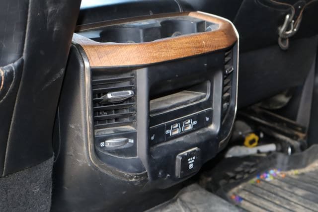 Used 2022 RAM 3500 Limited AWD/4WD image 18