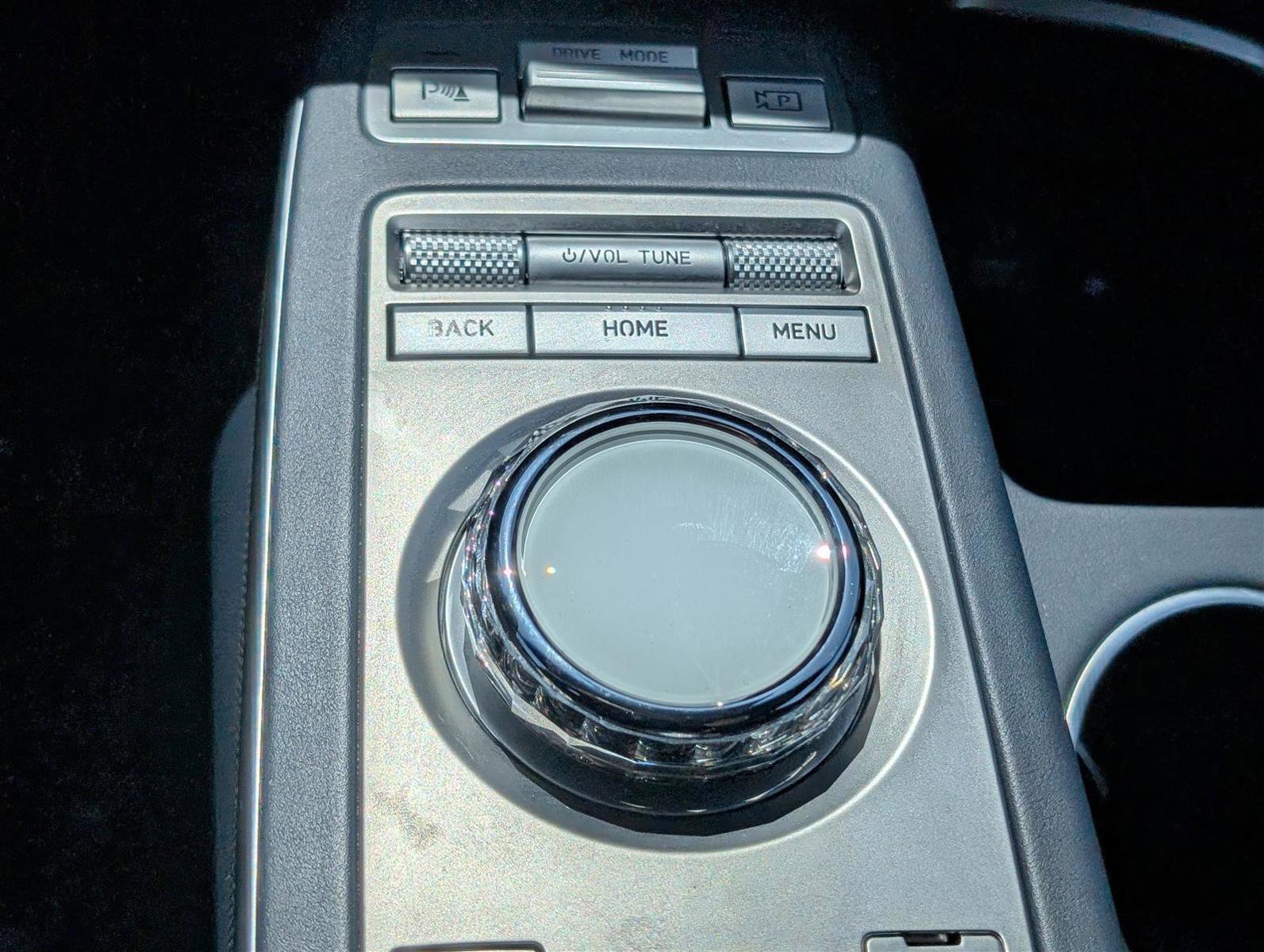 Used 2025 Genesis GV70 3.5T Sport image 26