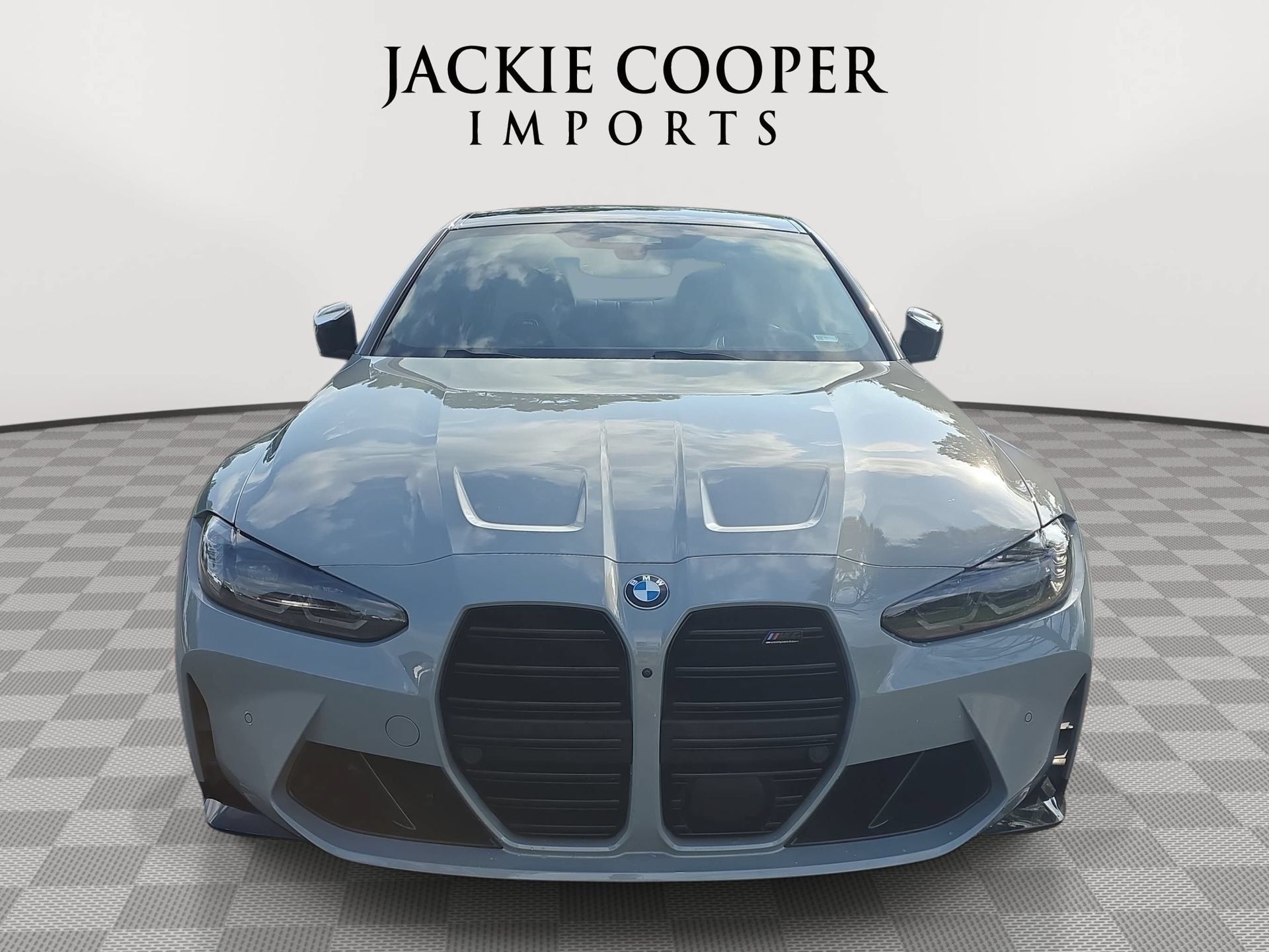 Used 2022 BMW M4 xDrive Competition w/ M Carbon Exterior Package AWD/4WD image 2