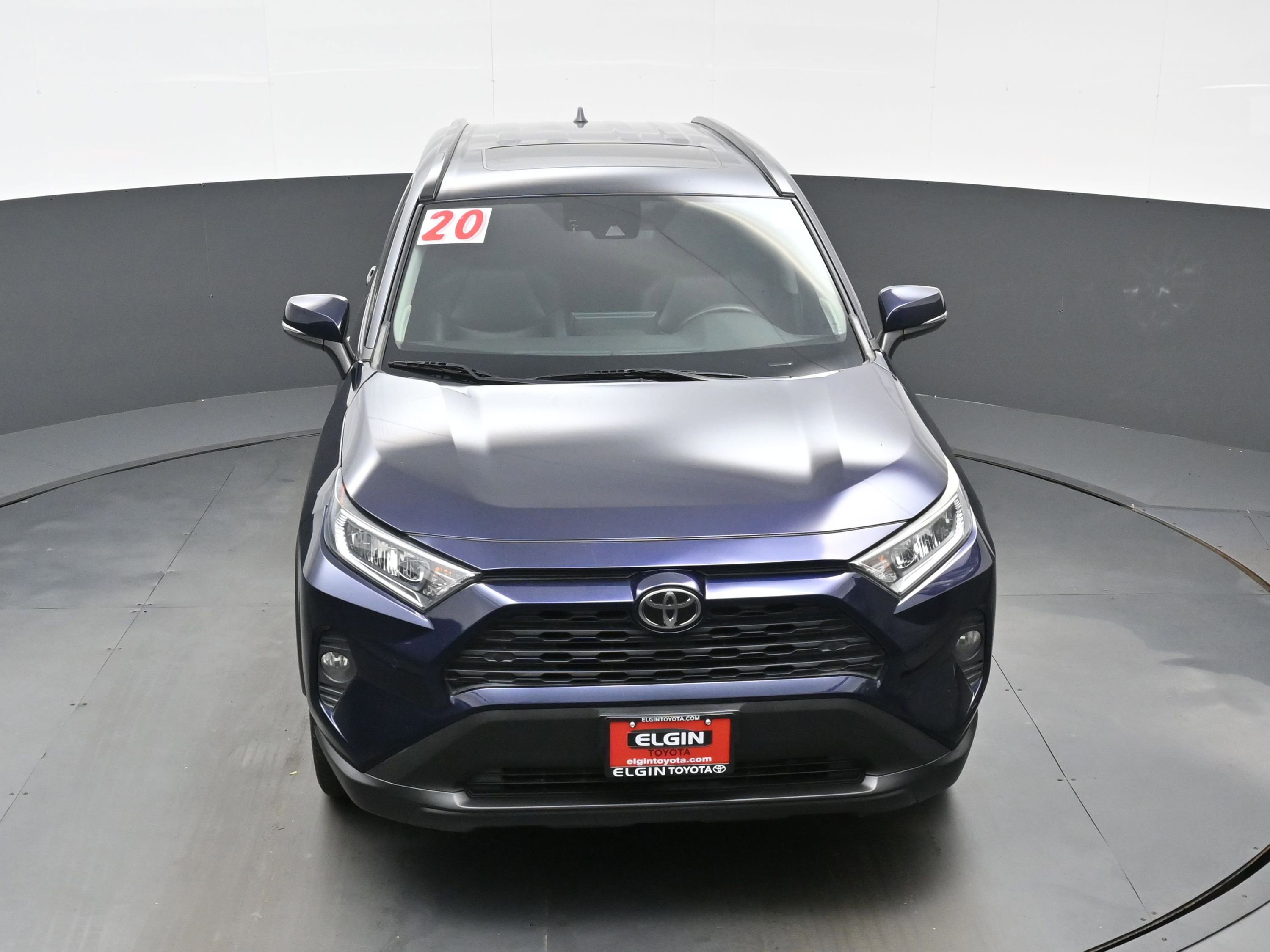 Used 2020 Toyota RAV4 XLE Premium FWD image 35