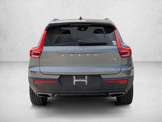 Used 2019 Volvo XC40 T5 R-Design image 5