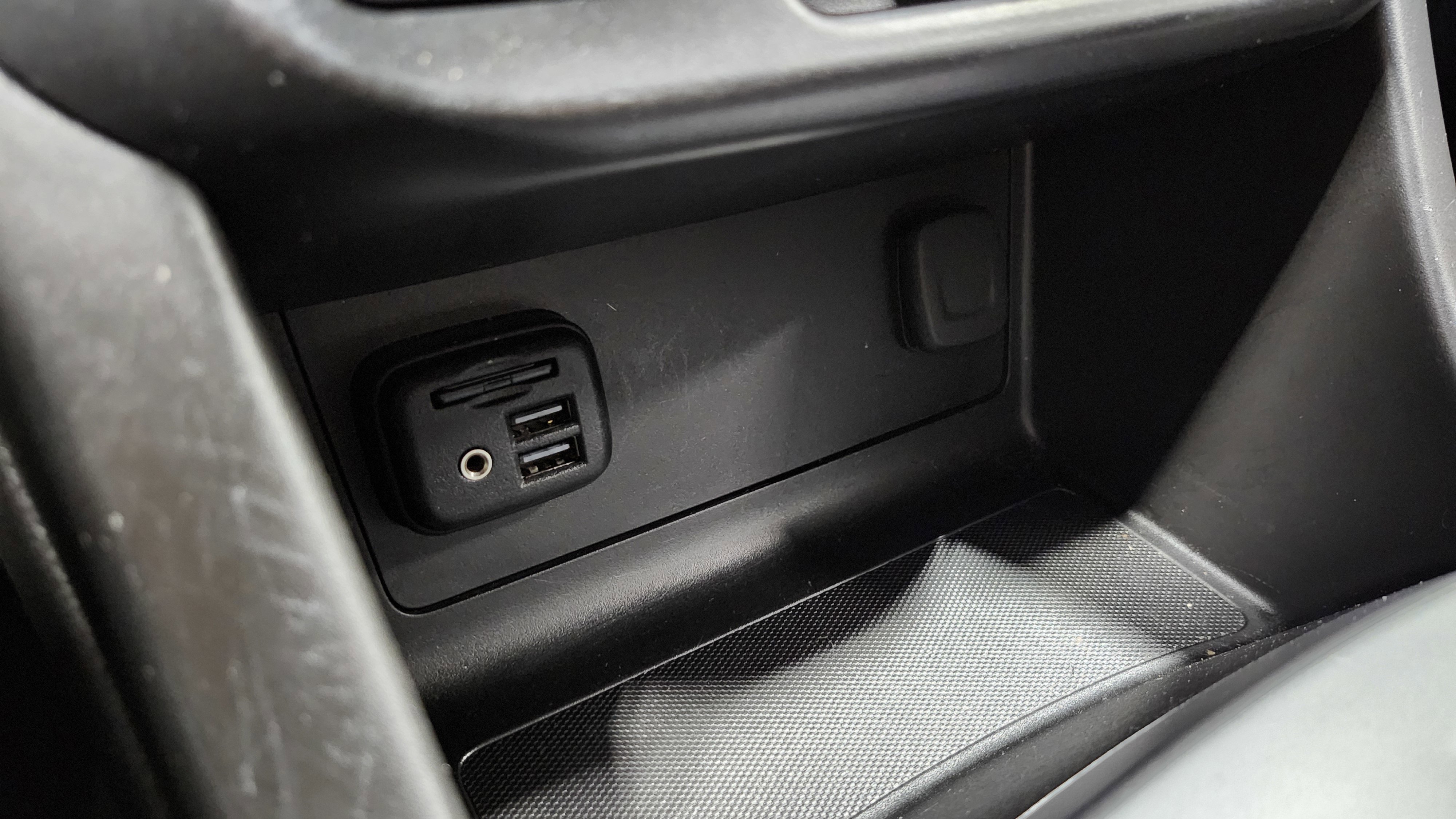 Used 2021 Chevrolet Colorado ZR2 w/ ZR2 Dusk Special Edition image 10