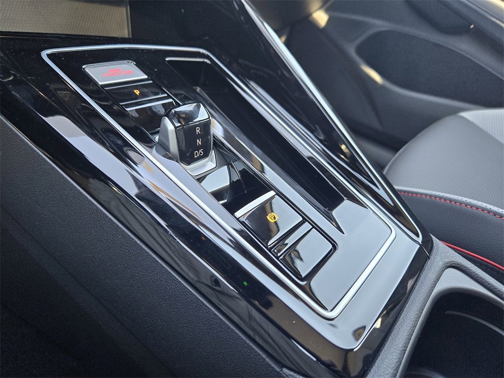 New 2025 Volkswagen GTI Autobahn image 15