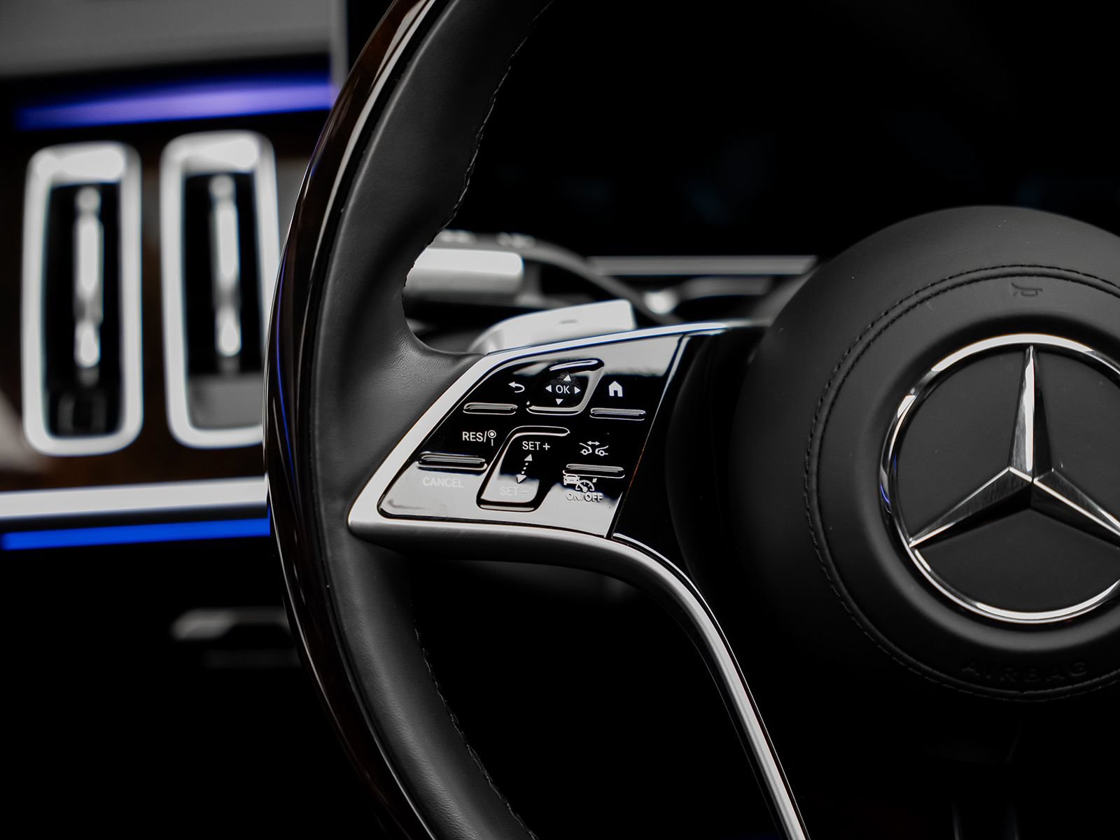 Used 2024 Mercedes-Benz Maybach S 580 4MATIC image 47