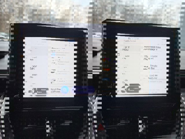 Used 2023 Toyota Corolla LE image 13