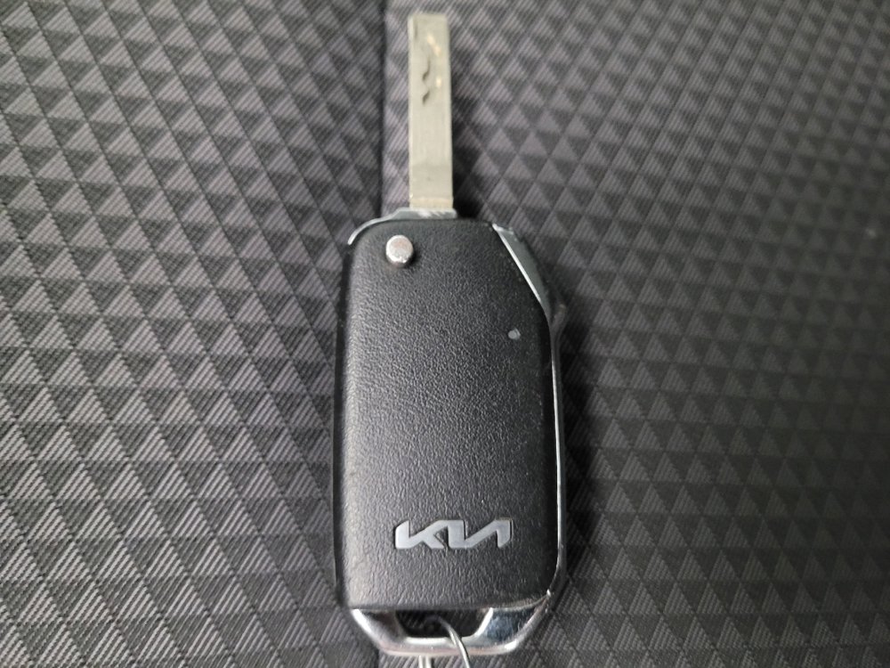 Used 2024 Kia Soul LX w/ Option Group 015 image 32