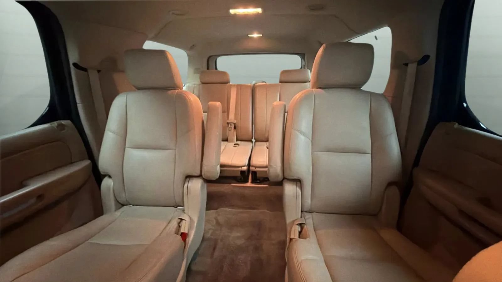 Used 2013 Cadillac Escalade ESV Luxury AWD/4WD image 18